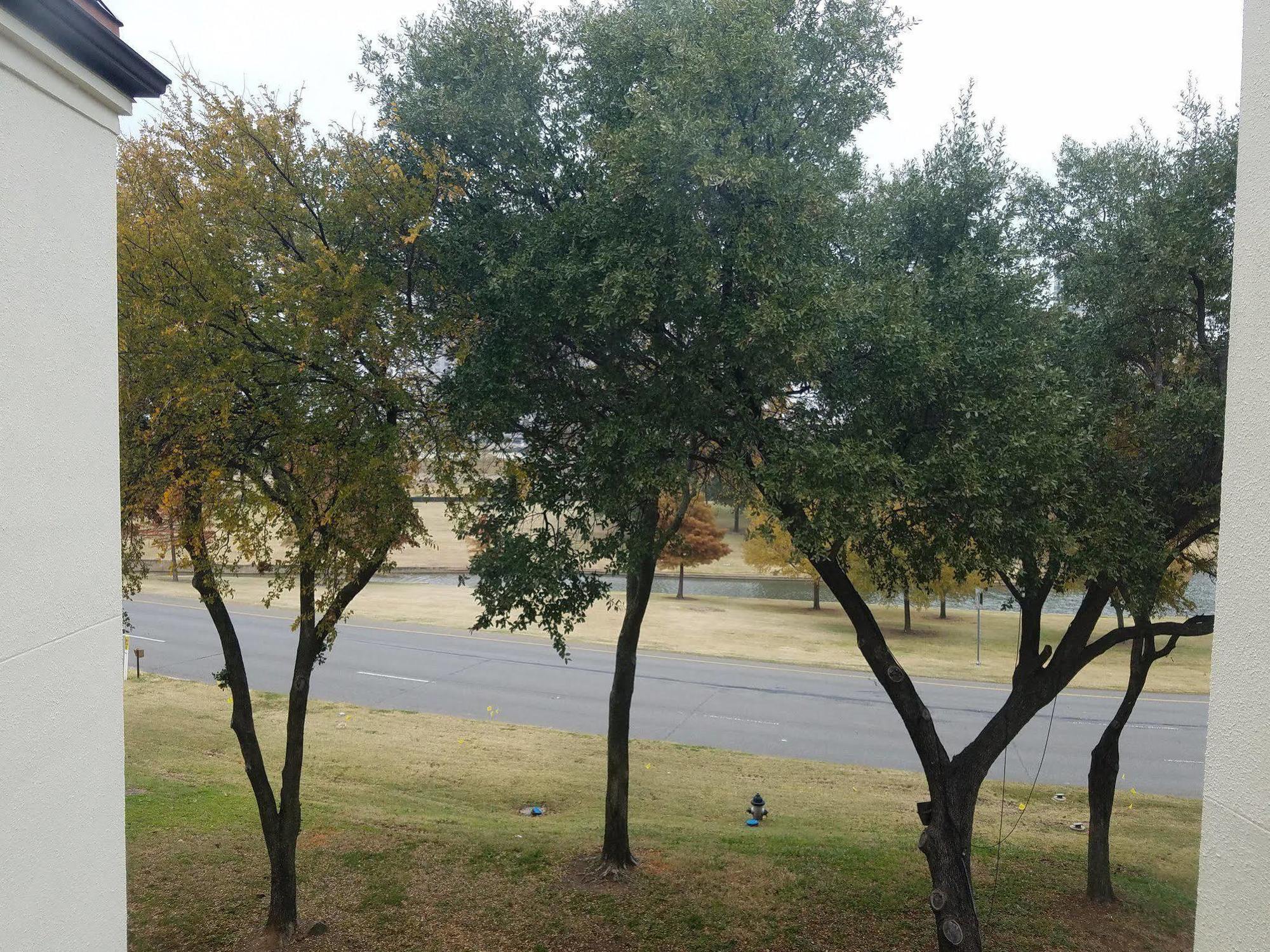 Holiday Inn Irving Las Colinas By Ihg Exterior foto